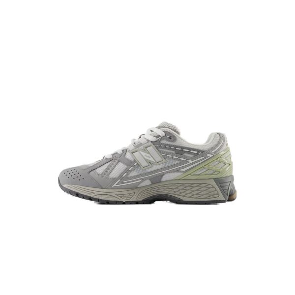 New Balance Gray Synthetic Fibres Sneaker - Image 4