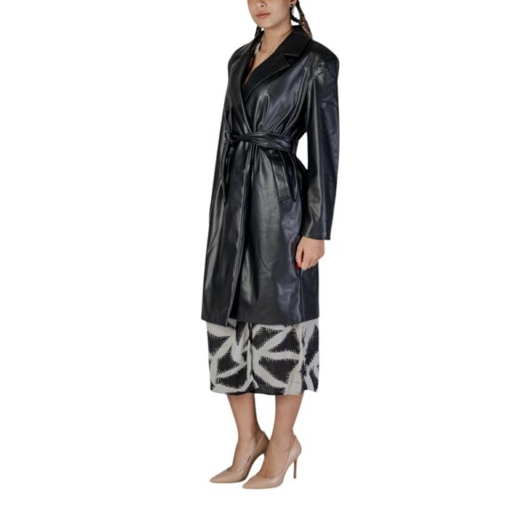 Only Black Polyester Jackets & Coat - Image 2