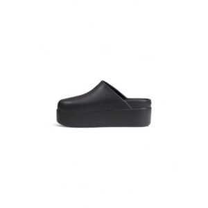 Crocs Black Synthetic Sandal