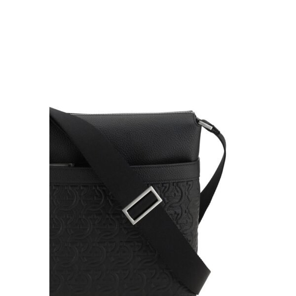 Ferragamo Messenger Shoulder Bag - Image 4