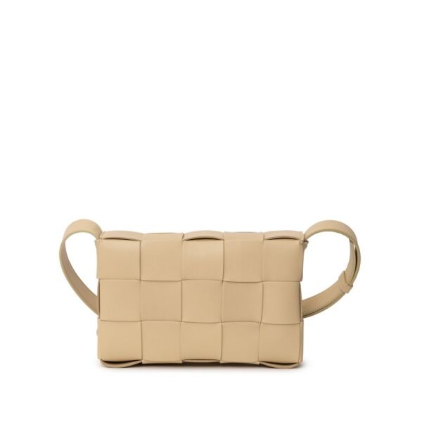 Bottega Veneta Beige Leather Handbag - Image 3